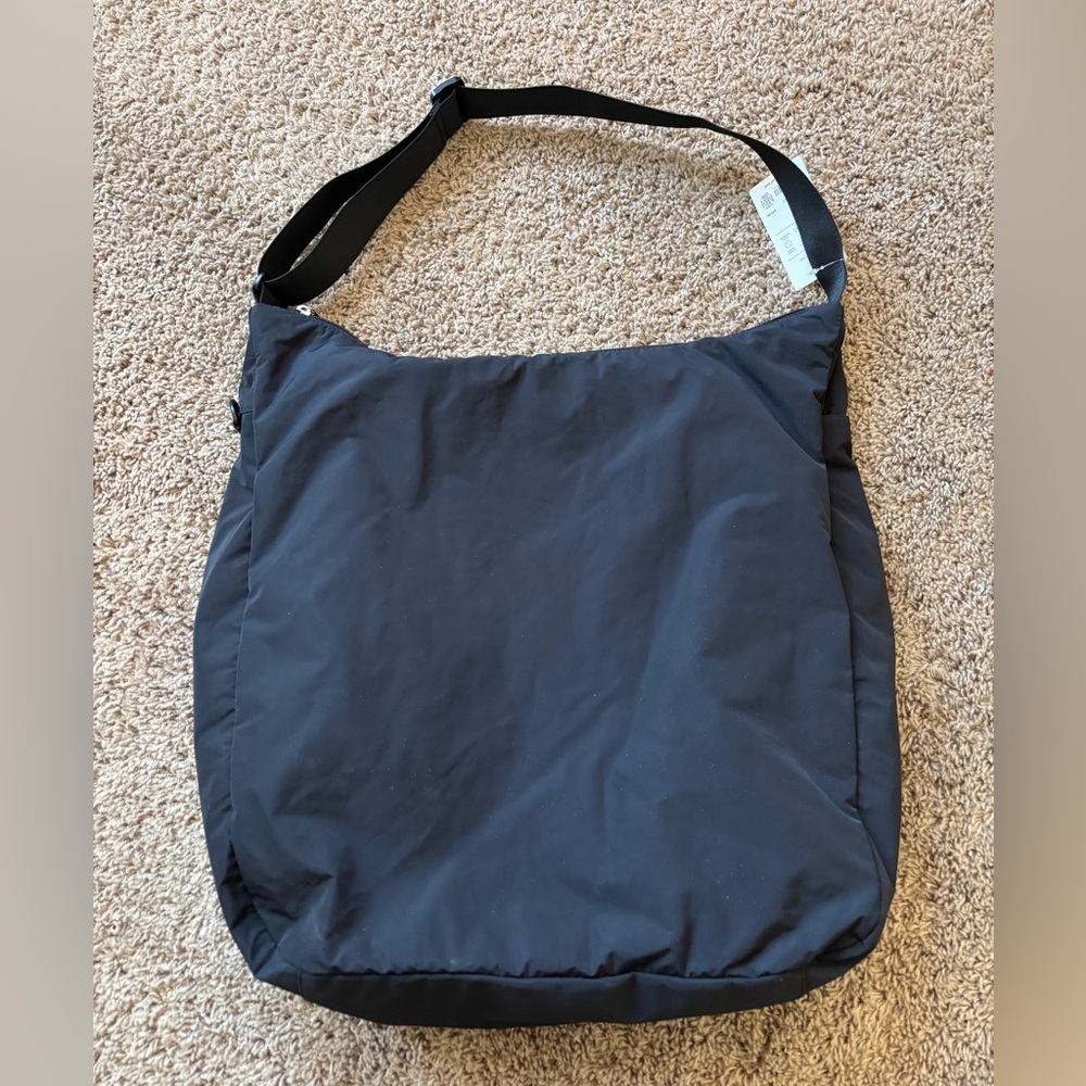 NWT Athleta Anything Drop In Bag